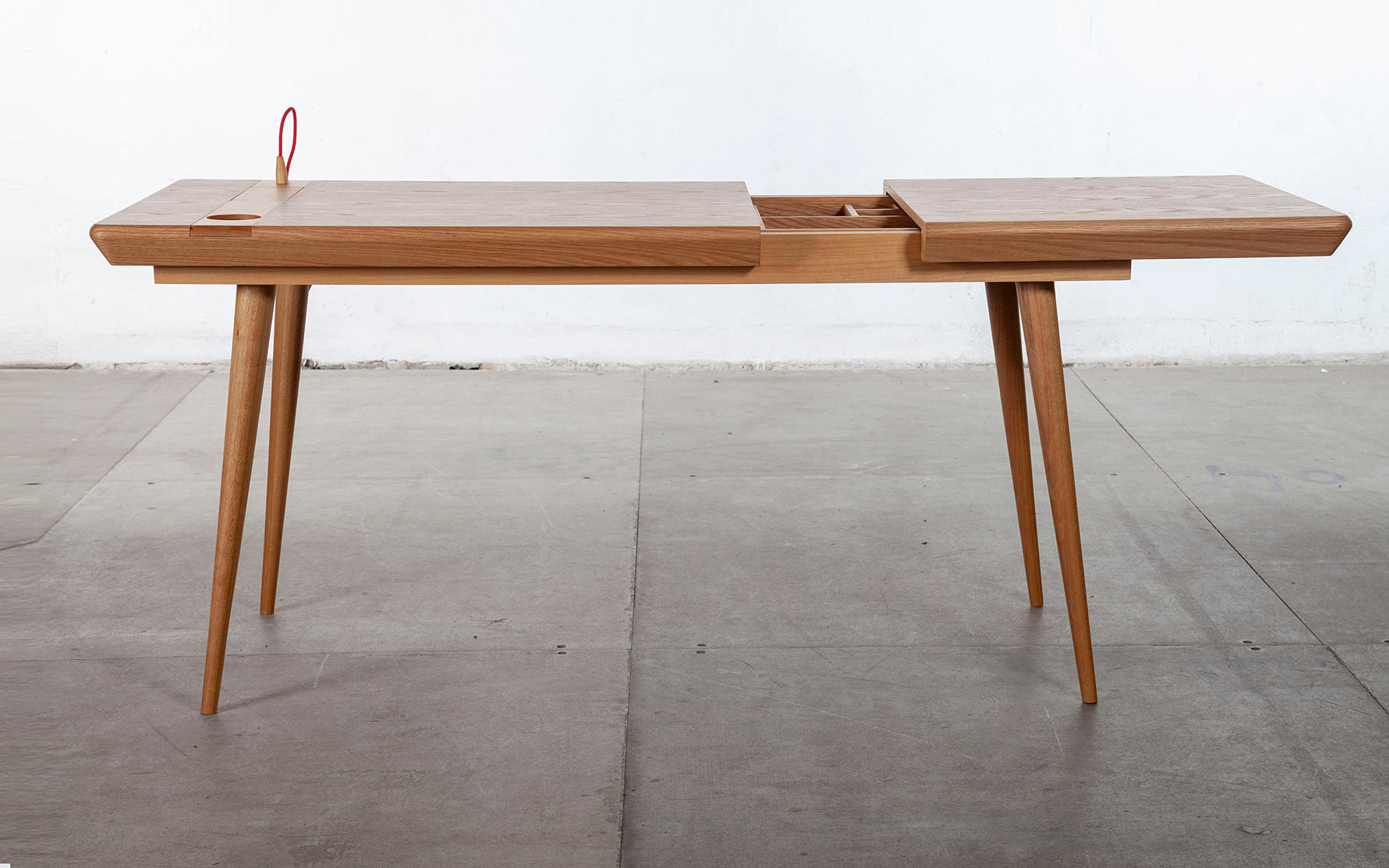 Escrivaninha Officer