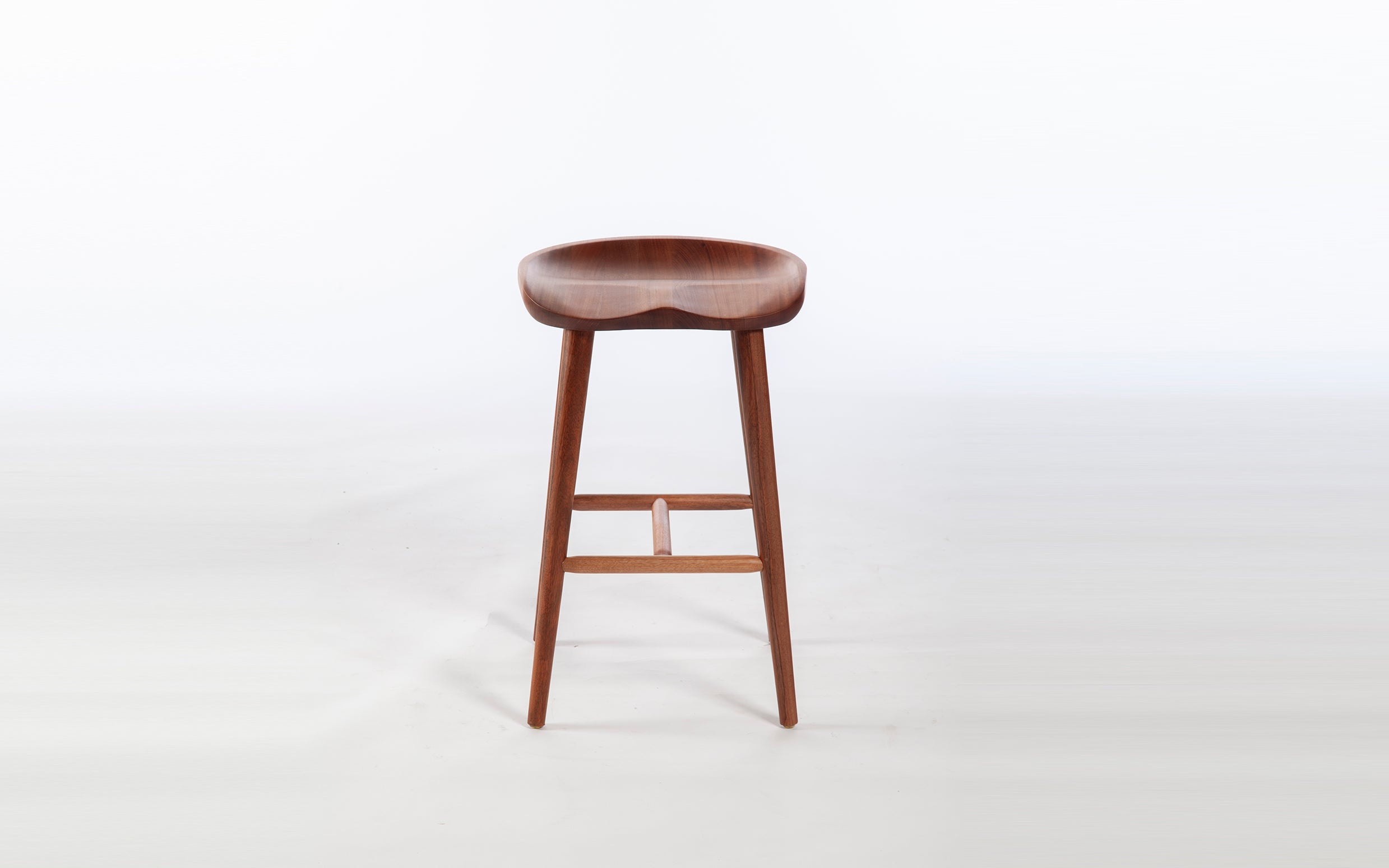 Banqueta Frevo, assento 65cm