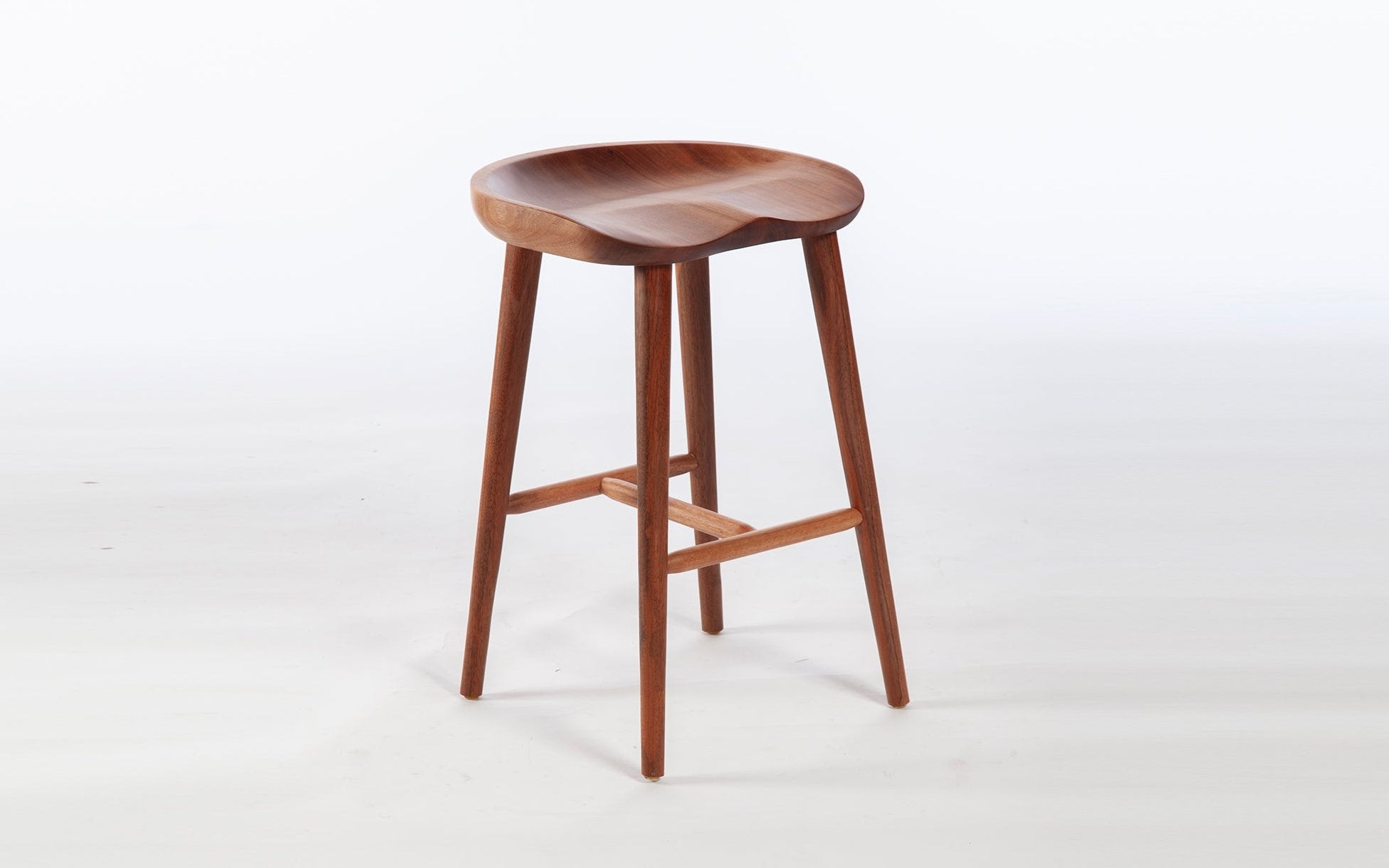 Banqueta Frevo, assento 65cm