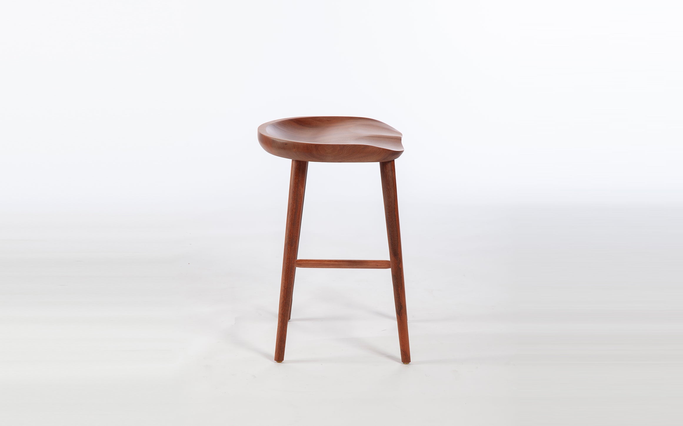 Banqueta Frevo, assento 65cm