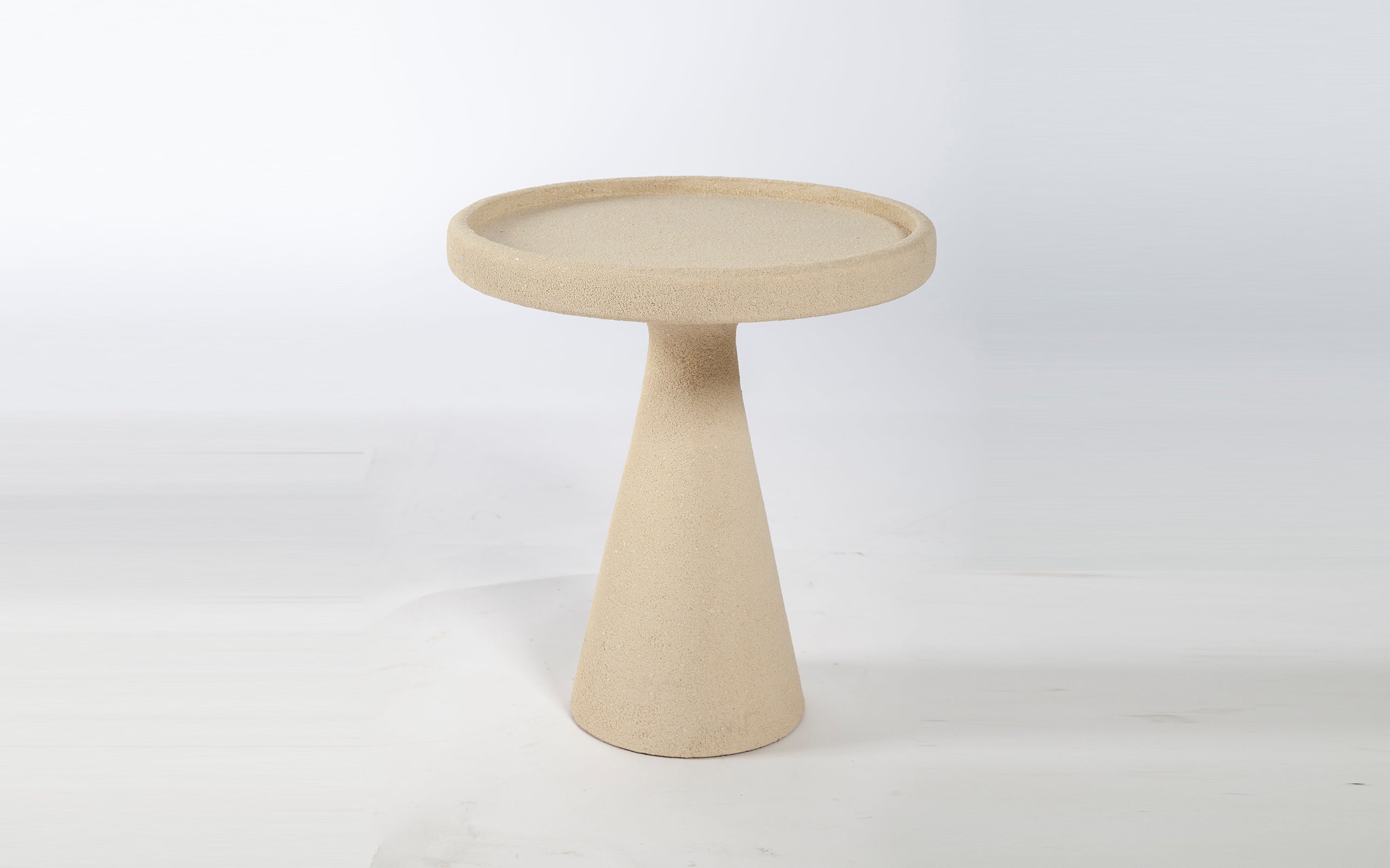 Mesa Lateral Modesta
