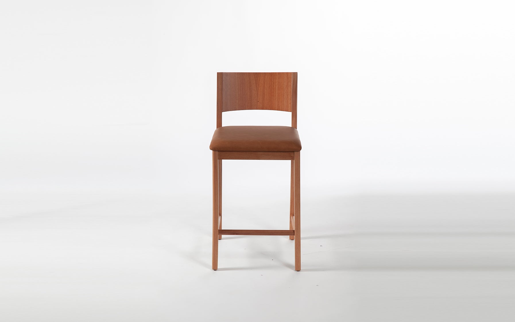 Banqueta Barão, assento 65cm