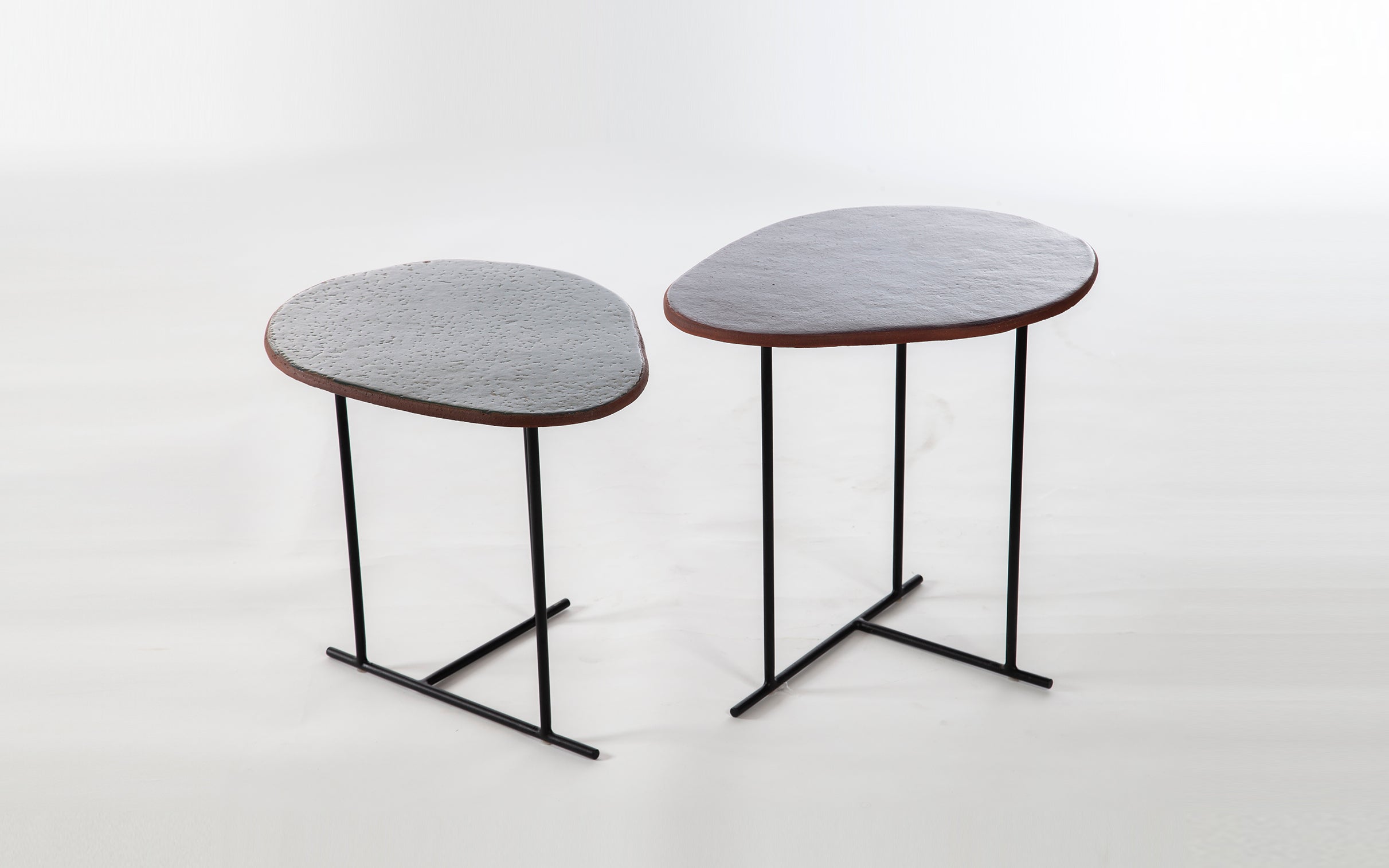 Conjunto Mesas Laterais Ceramica Ametista