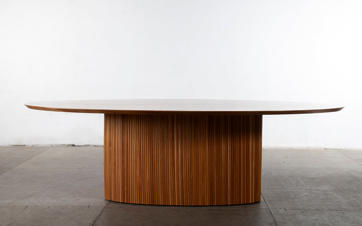 Mesa de Jantar Elipse (2.40)