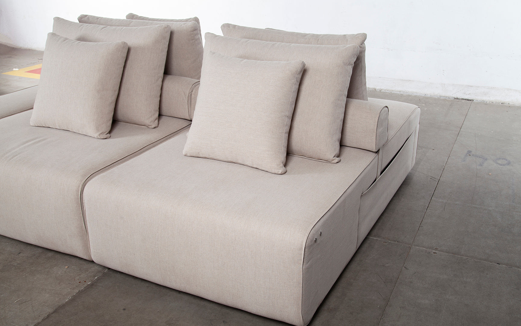 Sofa Taipan, encosto elétrico (2.60)