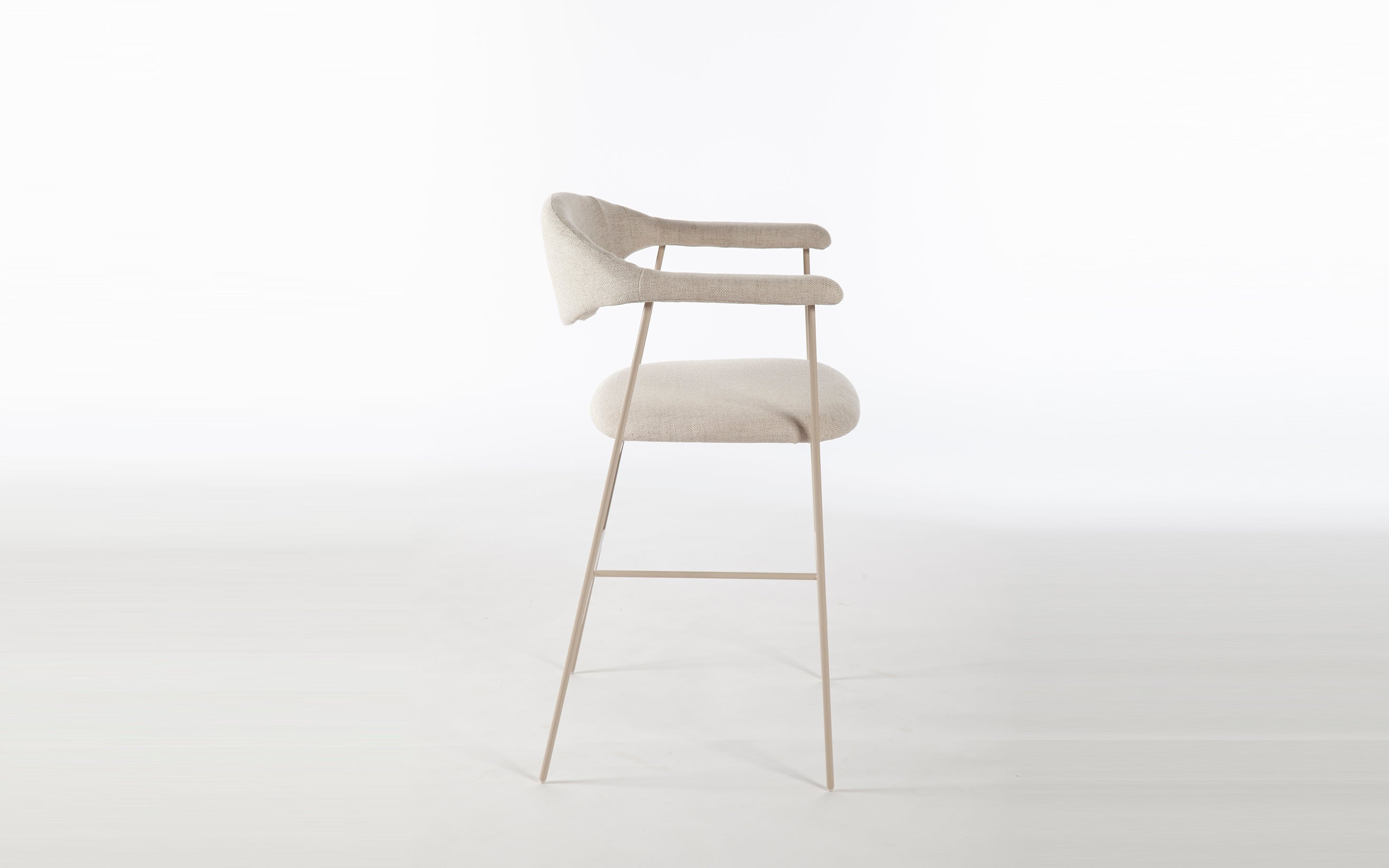 Banqueta Agda, assento 70cm