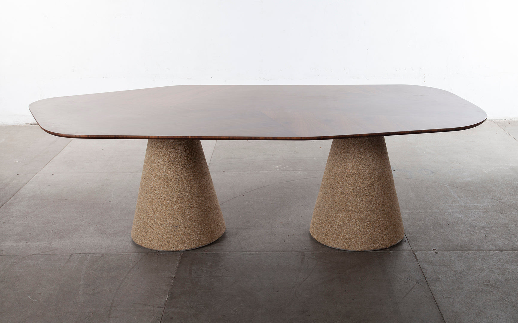 Mesa de Jantar Nestor, Granulada (2.40)