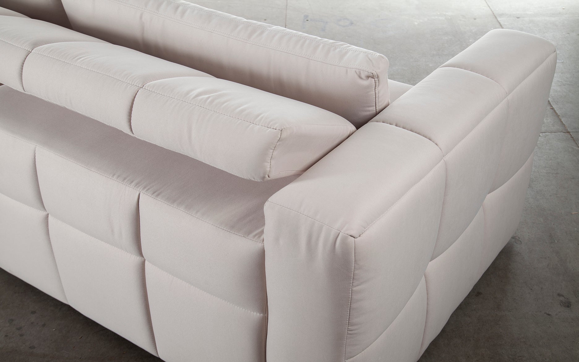 Sofa Cubo Gomes (2.60)