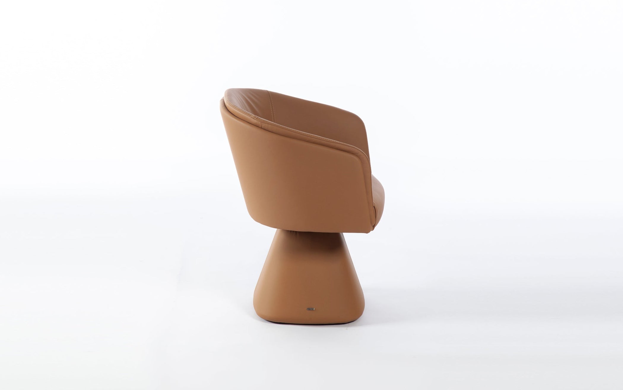 Poltrona Koun Giratória