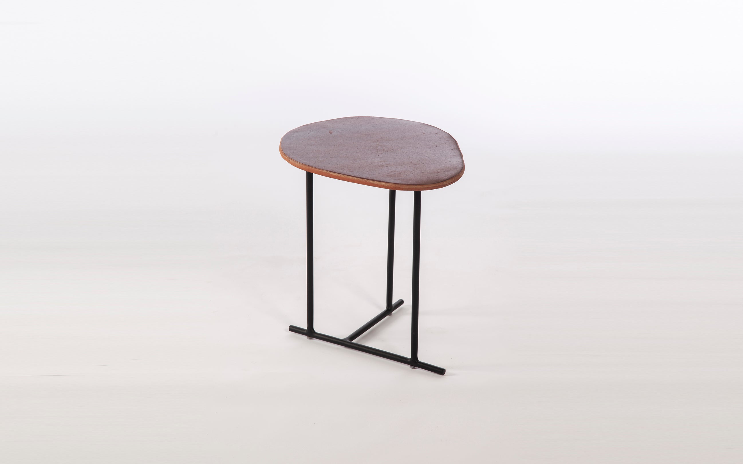 Conjunto Mesas Laterais Ceramica Ametista