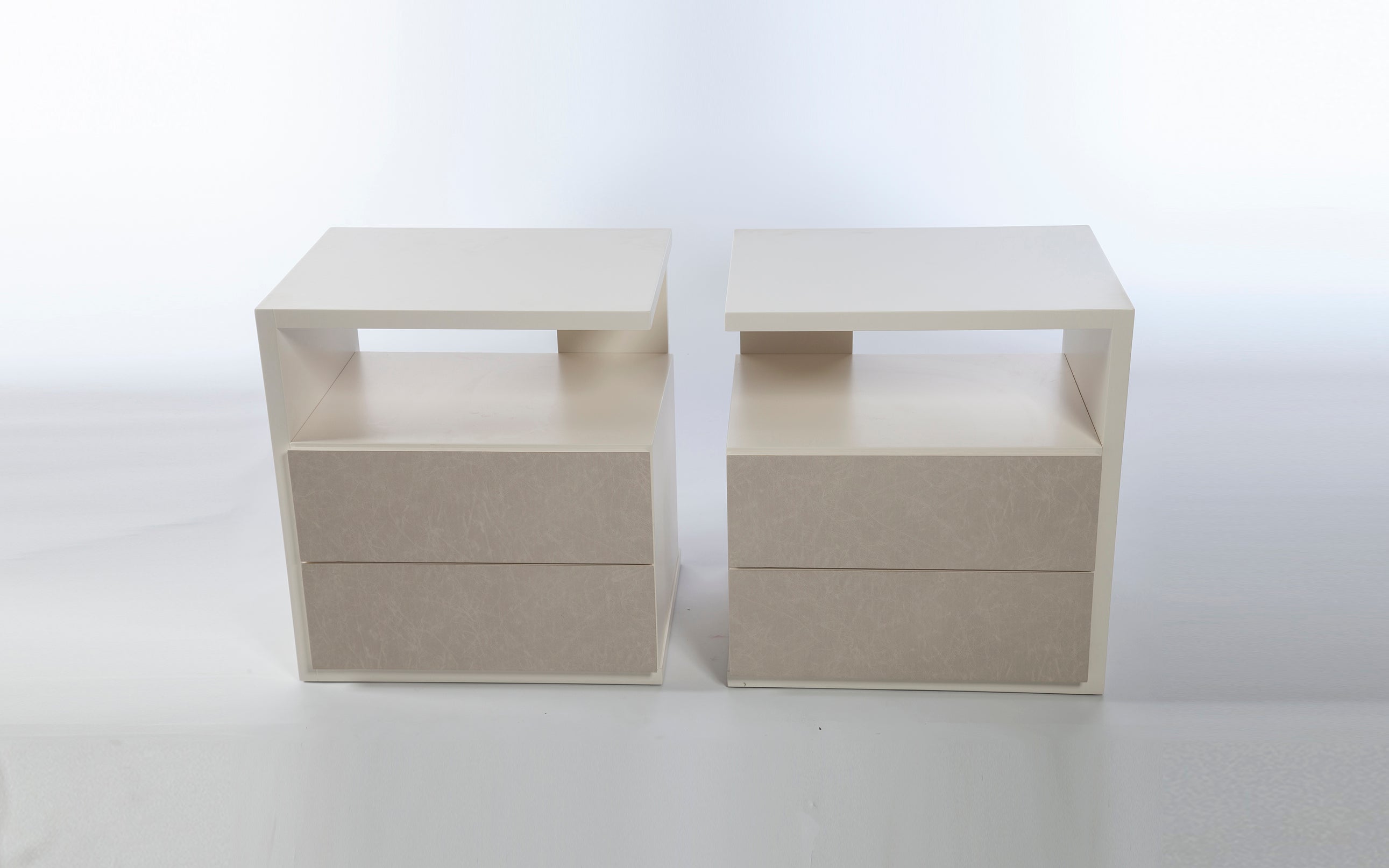 Mesa de Cabeceira Veneza