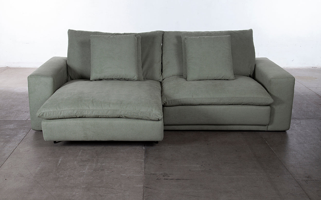 Sofa Nuvem, Retrátil