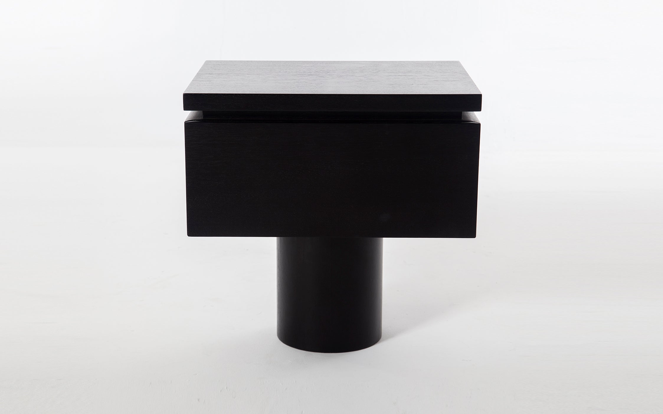 Mesa de Cabeceira Baldrame