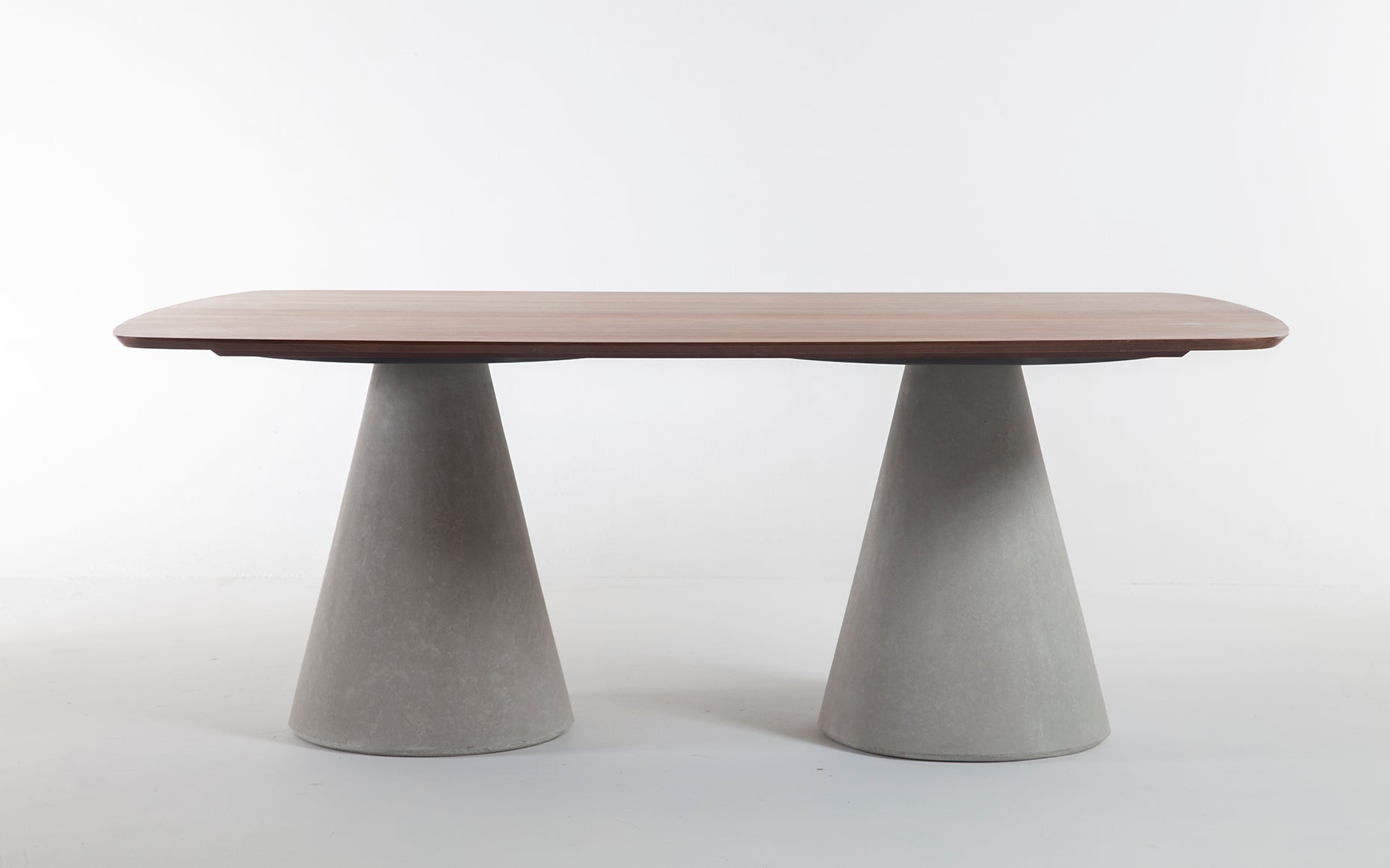 Mesa de Jantar Lina Tonel (2.00)