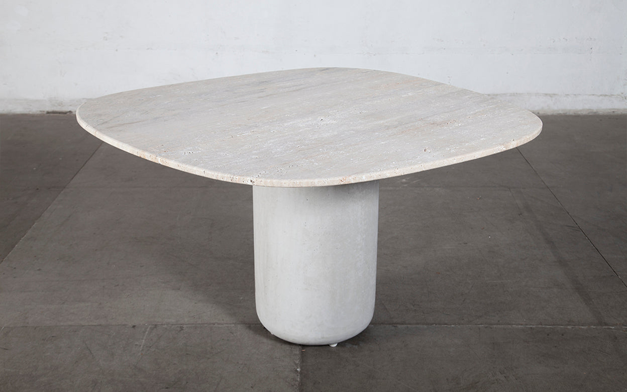 Mesa de Jantar Nuvem (1.20)