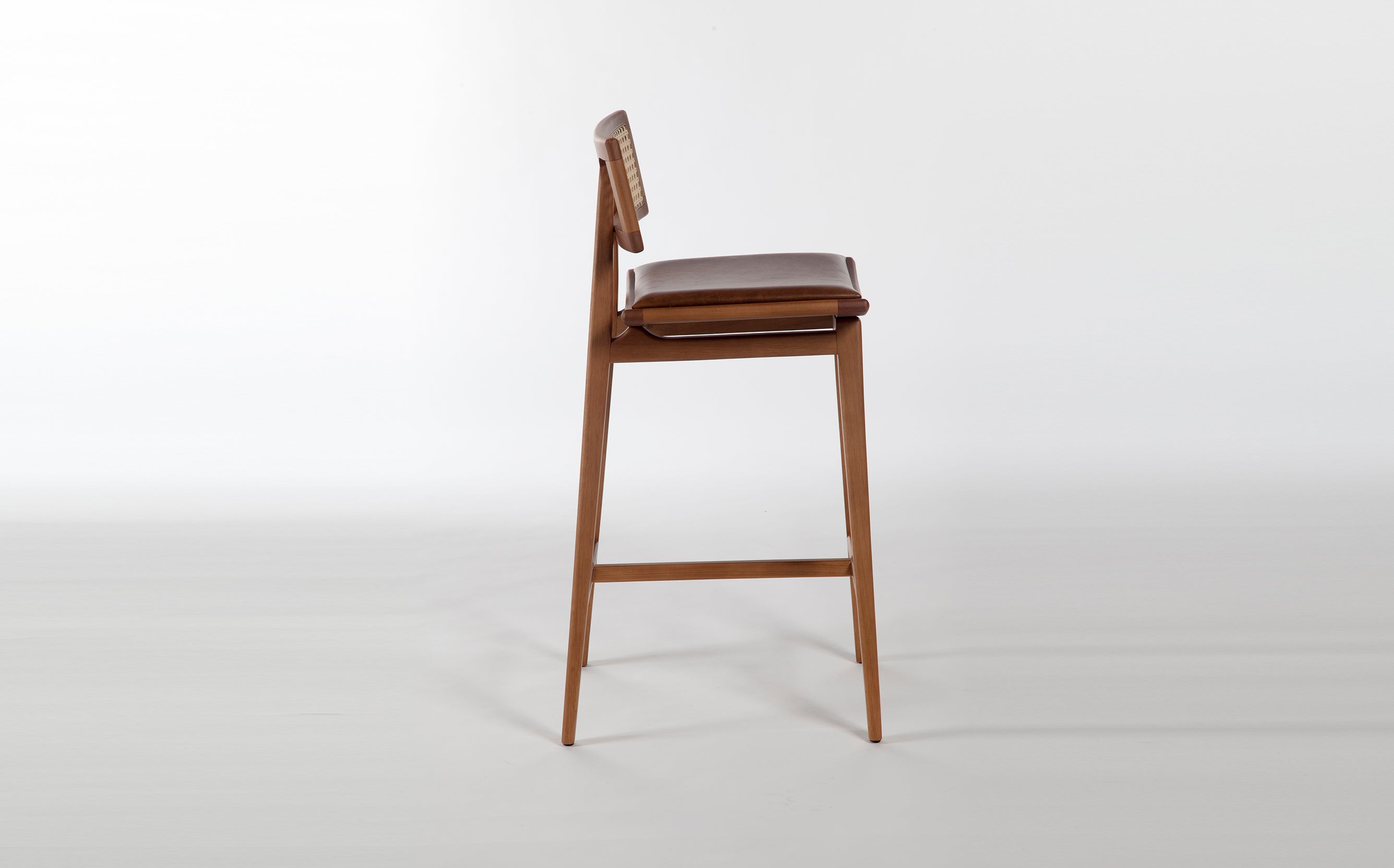 Banqueta Allegra, assento 71cm
