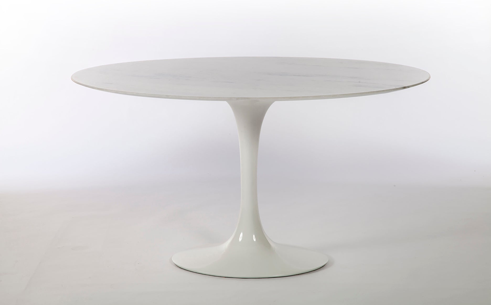 Mesa De Jantar Saarinen (1.37)