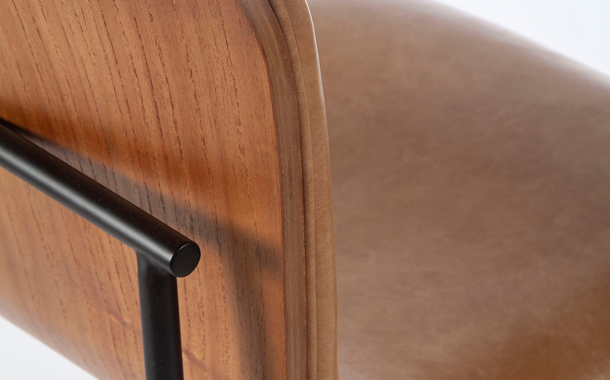 Banqueta Jazz, assento 75cm