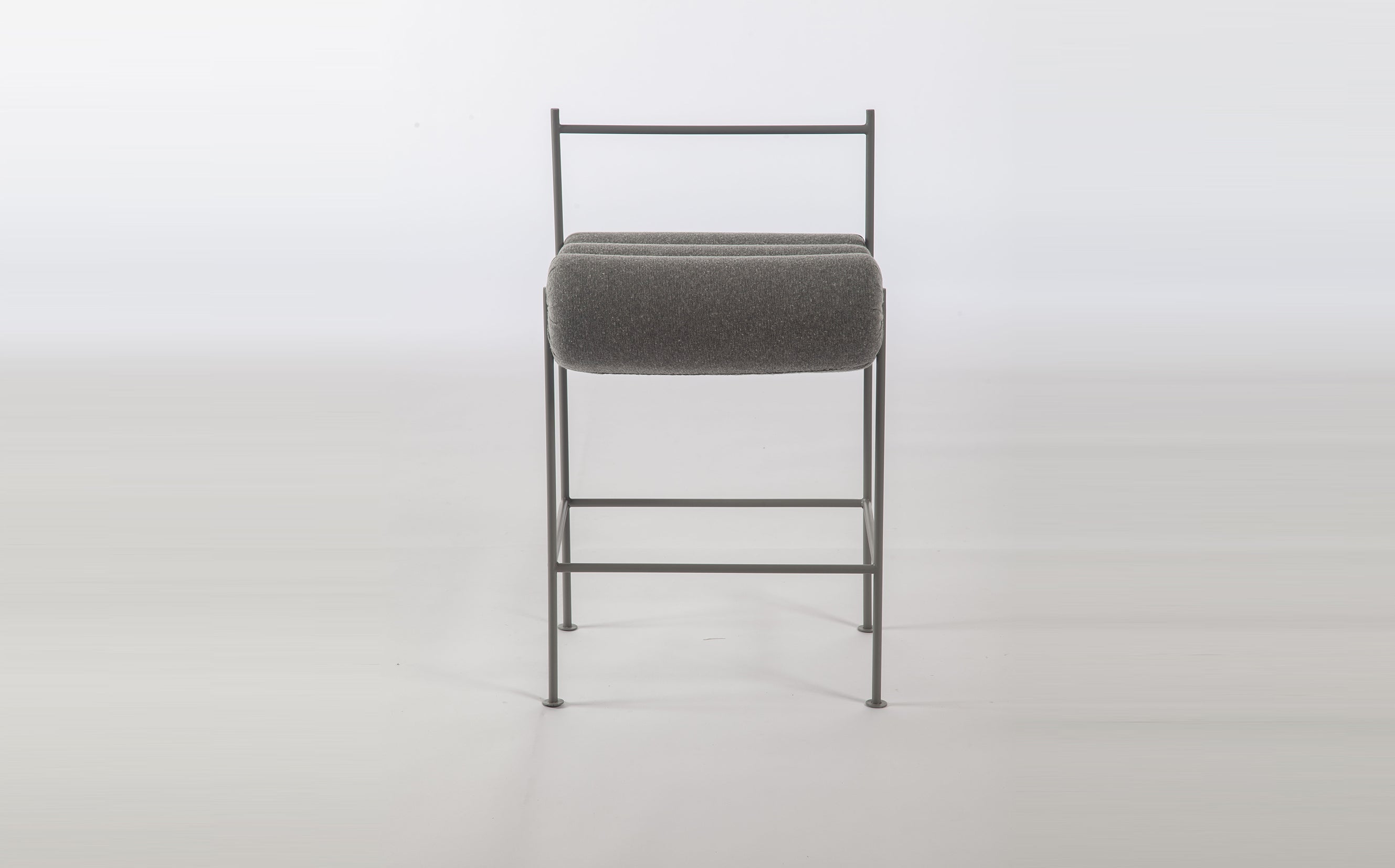 Banqueta Rolos, assento 65cm