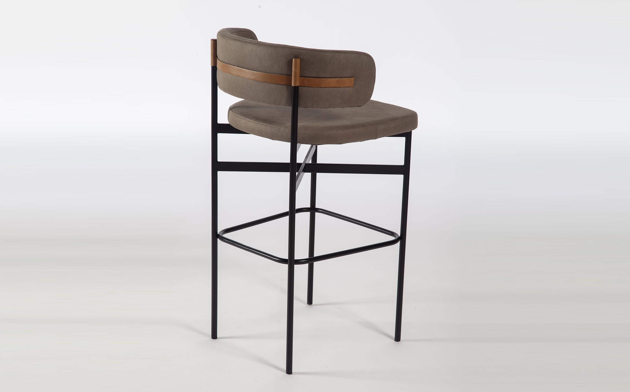 Banqueta Serenata, assento 75cm