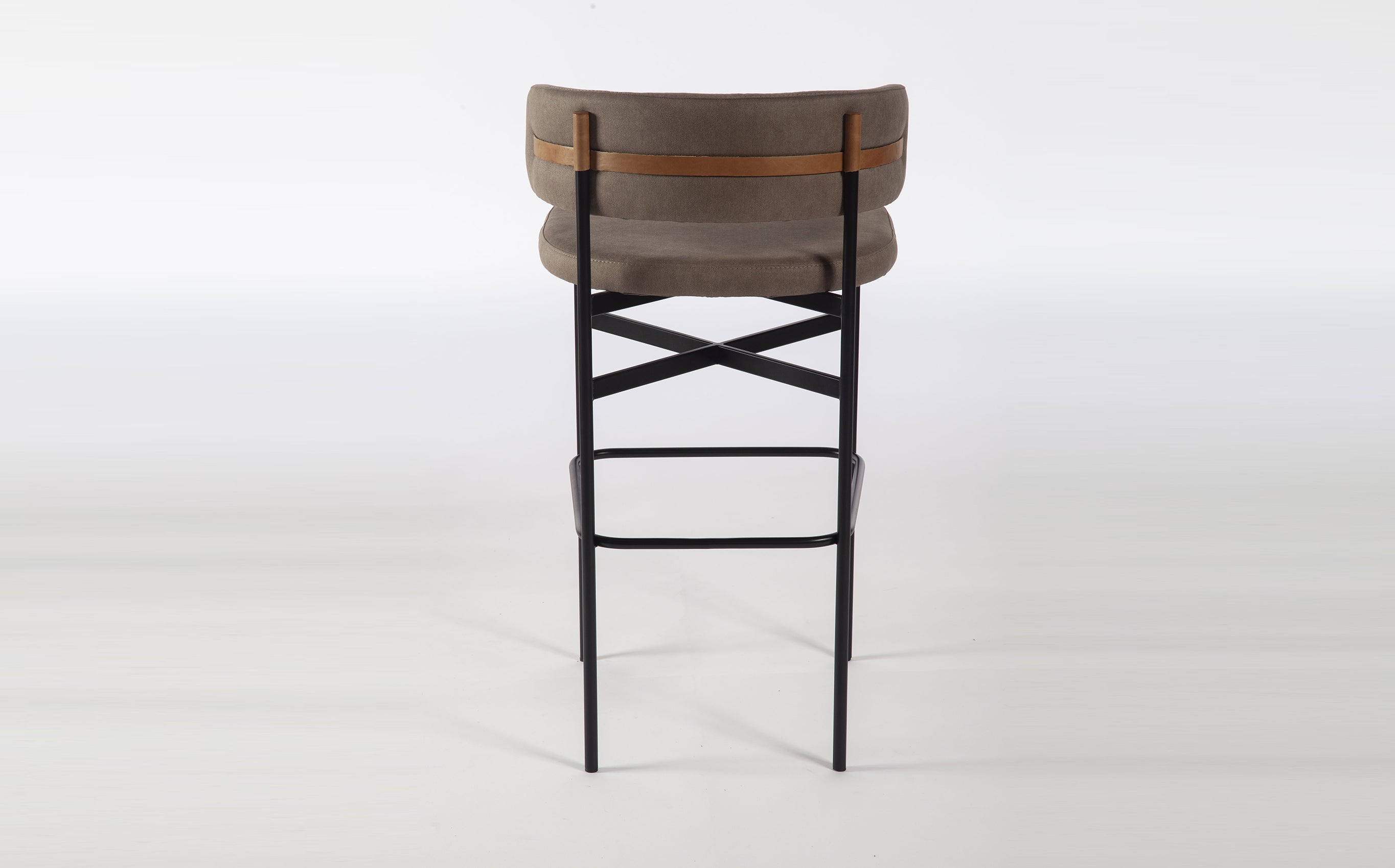Banqueta Serenata, assento 75cm
