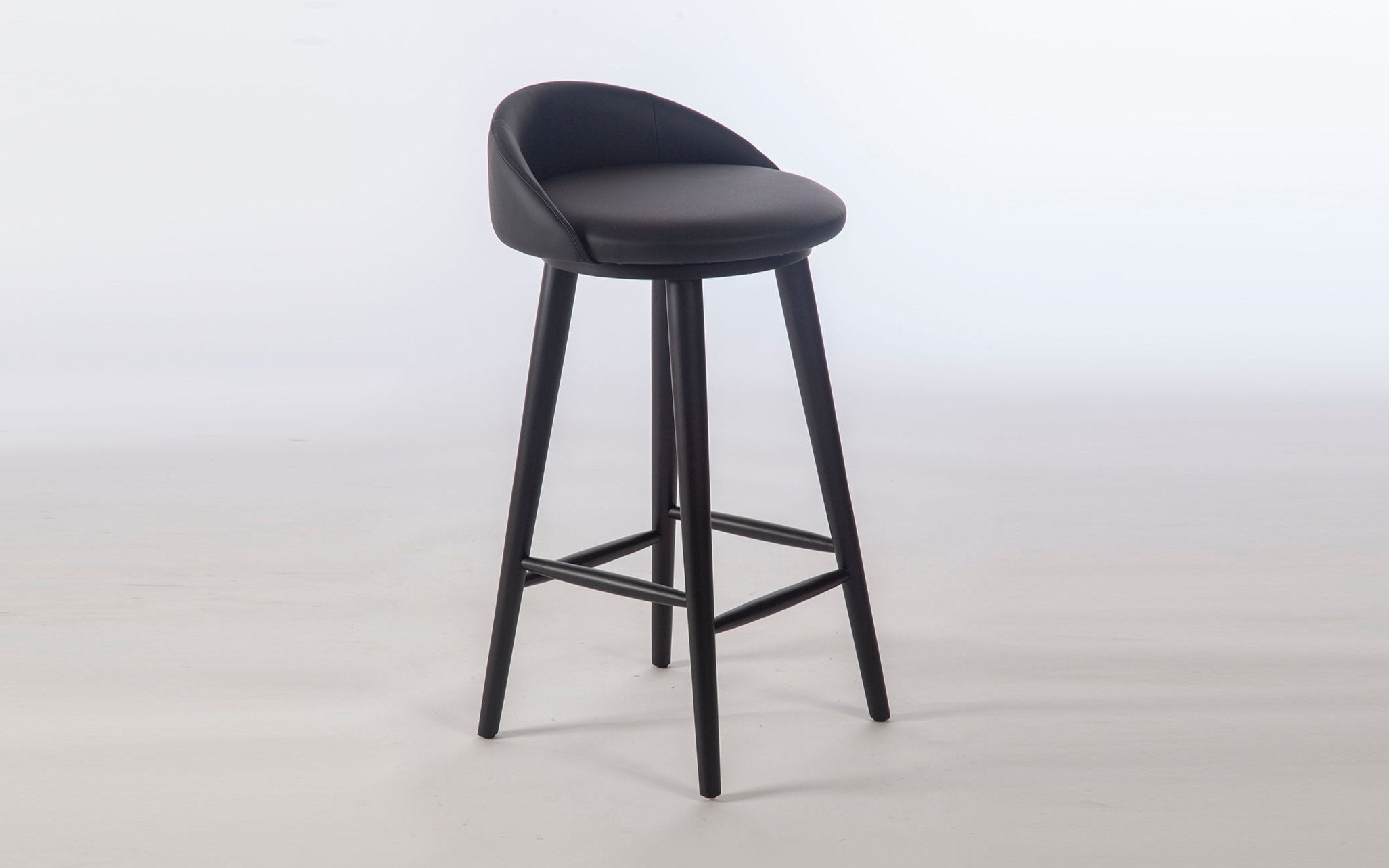 Banqueta Clara, assento 70cm
