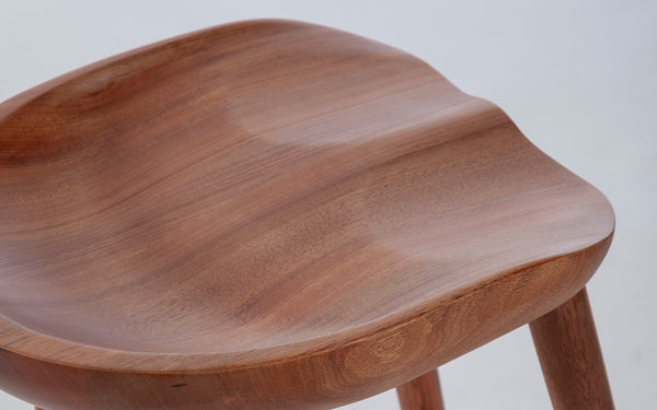 Banqueta Frevo, assento 65cm