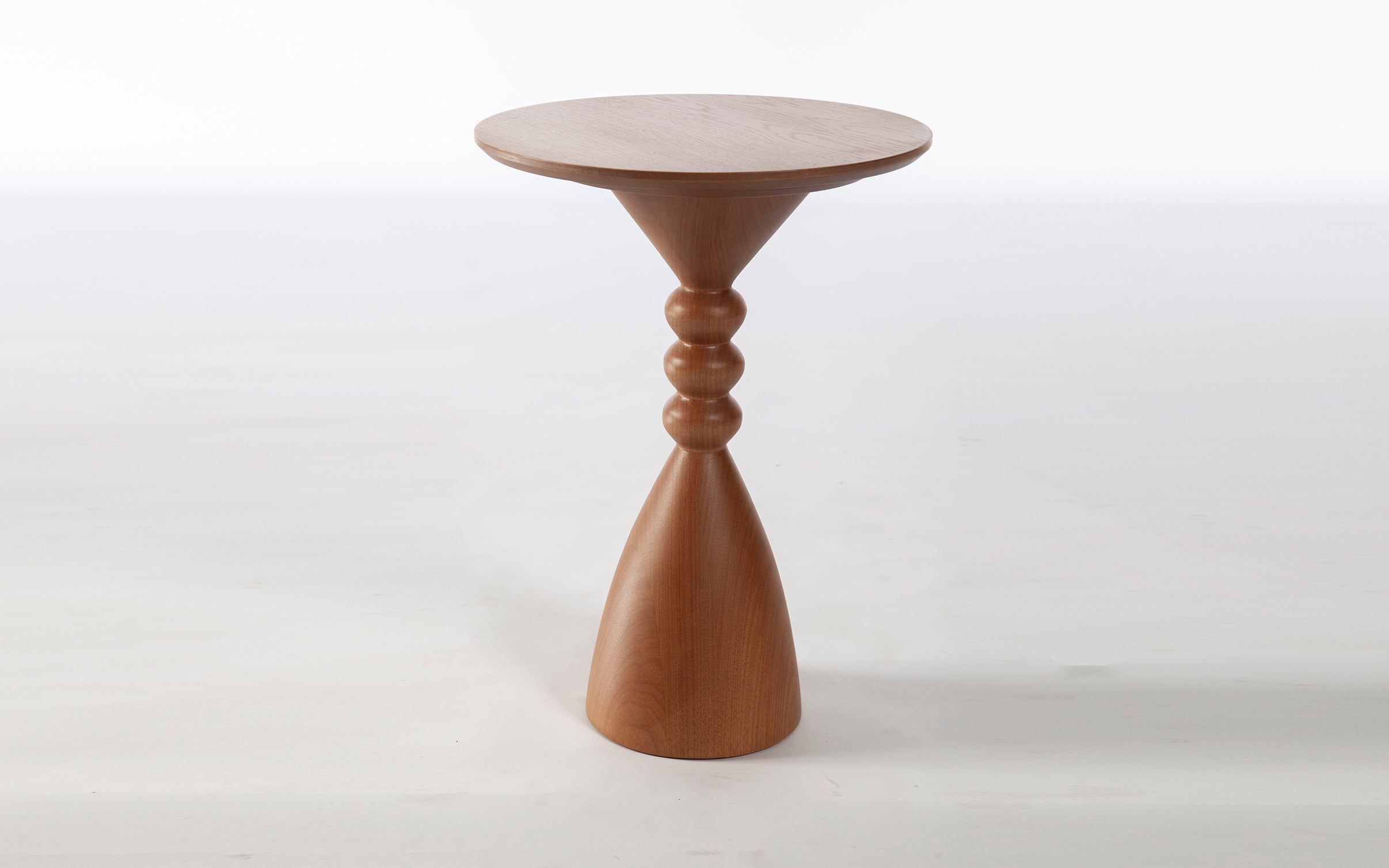 Mesa Lateral Antonieta