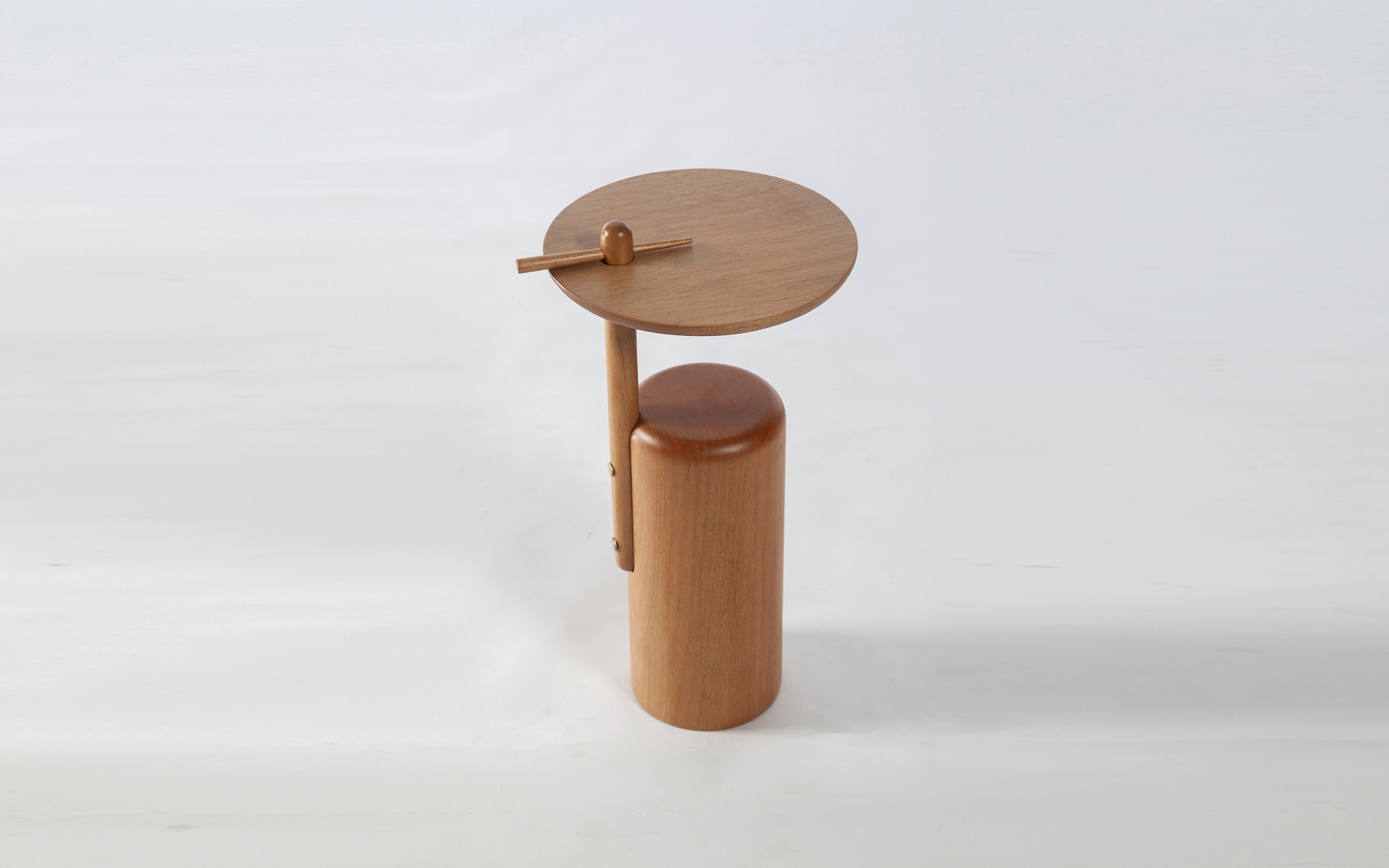 Mesa Lateral Flecha