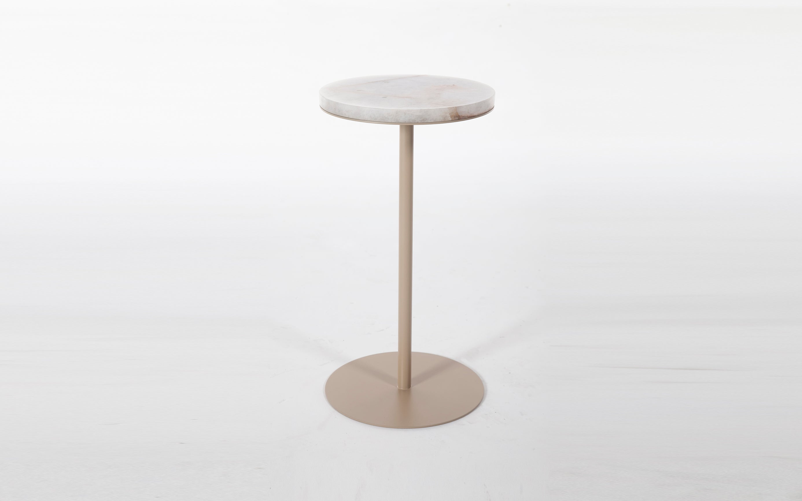 Mesa lateral Rubi