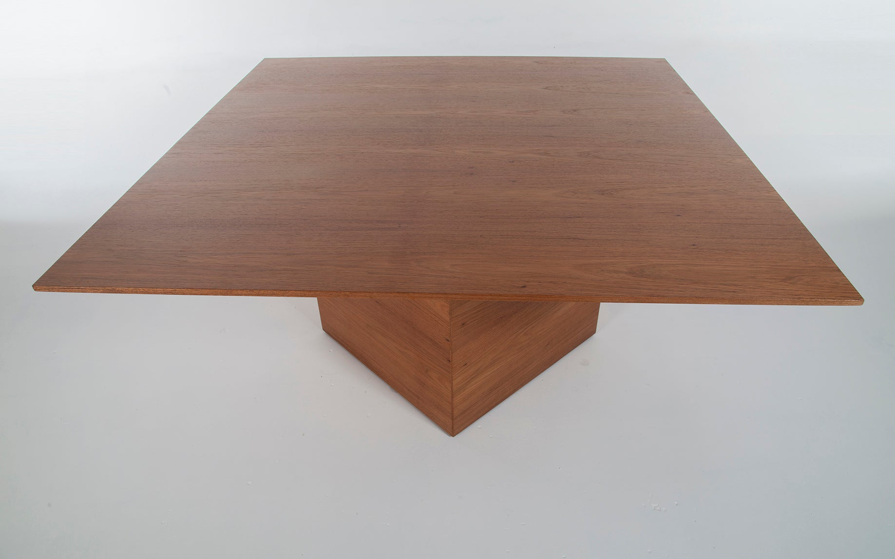 Mesa de Jantar Viga (1.60)
