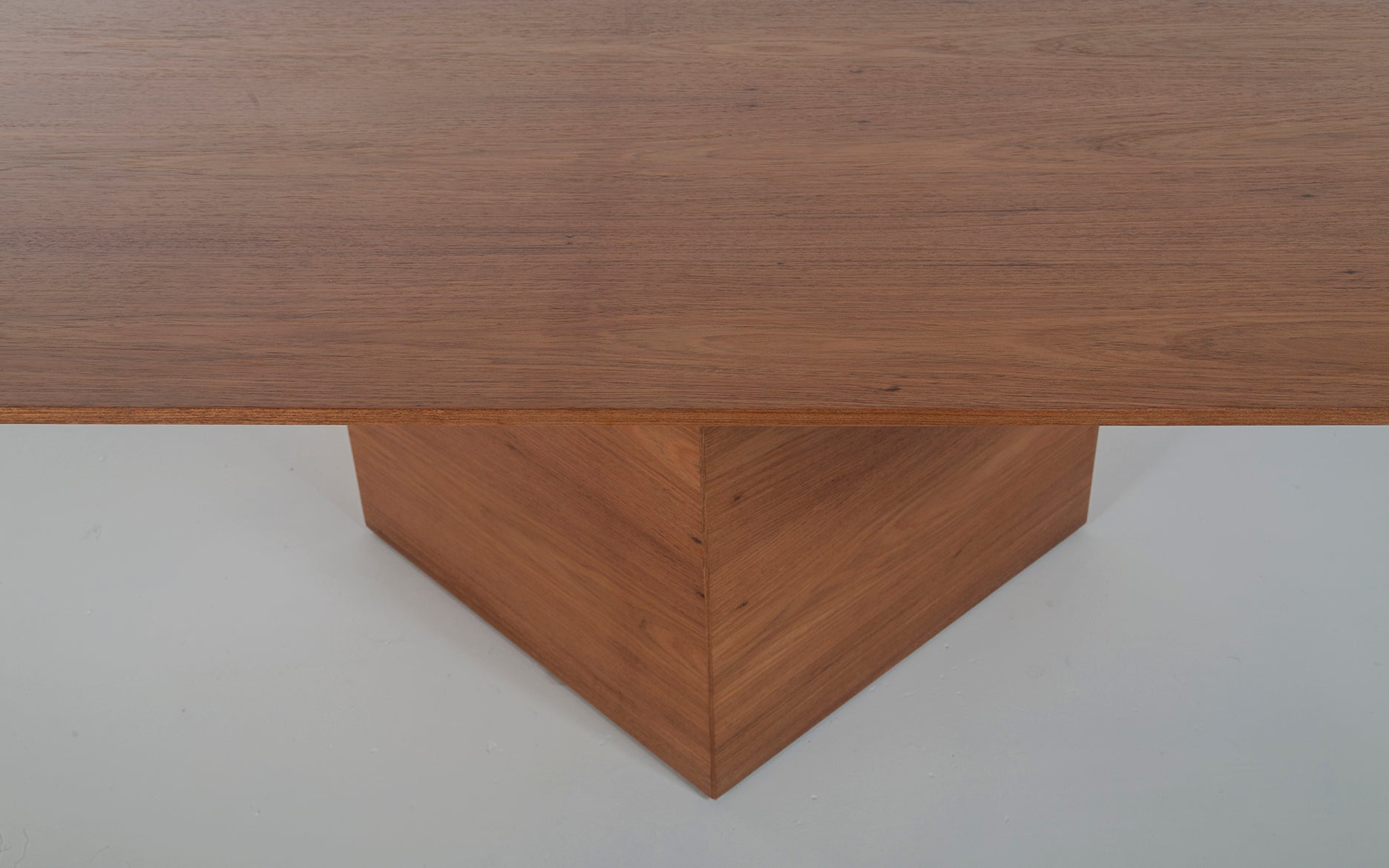 Mesa de Jantar Viga (1.60)
