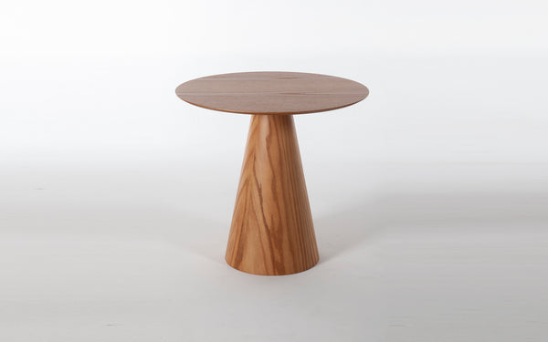 Mesa de Jantar Carioca