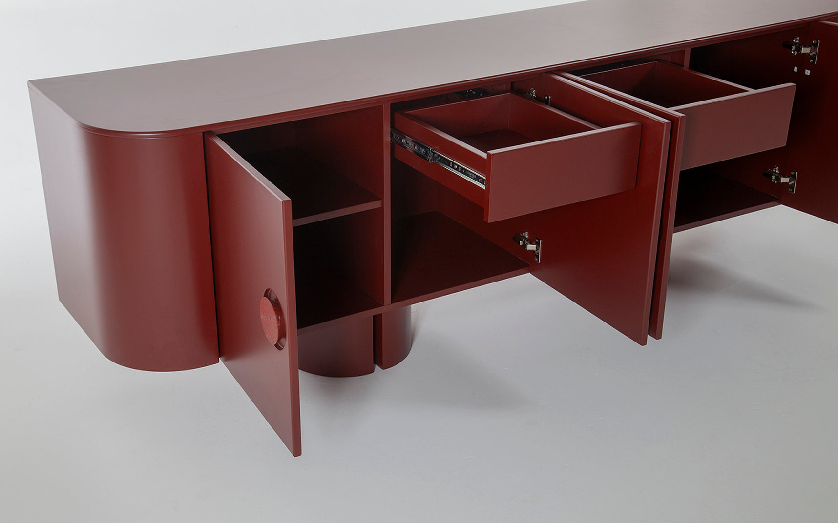 Buffet Scarlate (2.20)