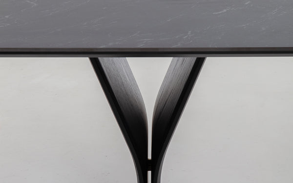 Mesa de Jantar Kuikura