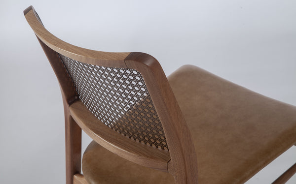 Cadeira Gal, Encosto Palha